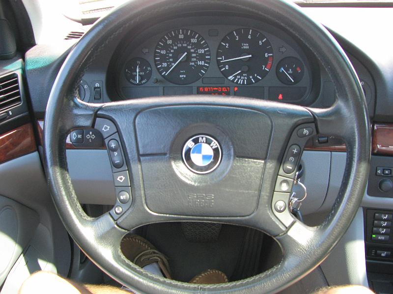 IMG_1451.JPG - Power tilt & telescoping steering wheel with radio & cruise controls.